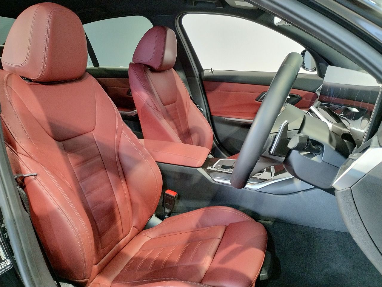 G20 320i Saloon LCI RHD MX