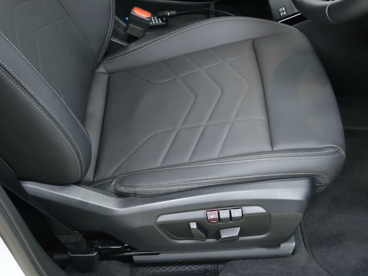 U06 218d Active Tourer B47 2.0d