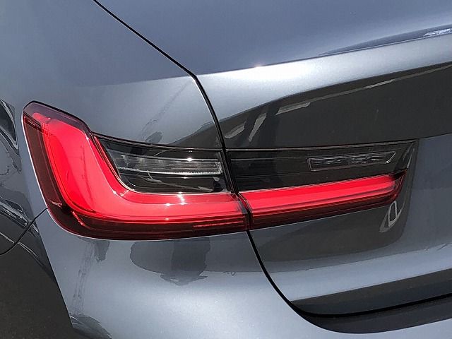 G20 320i Saloon RHD MX