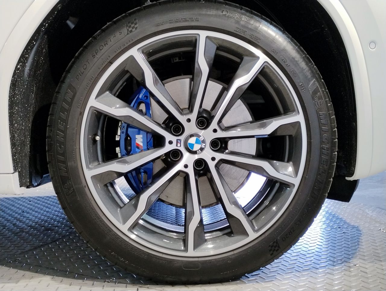 G01 X3 M40i RHD LCI ZA