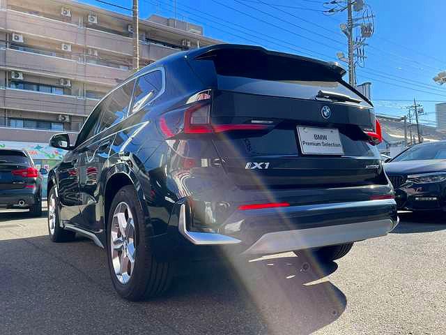 U11 iX1 xDrive30