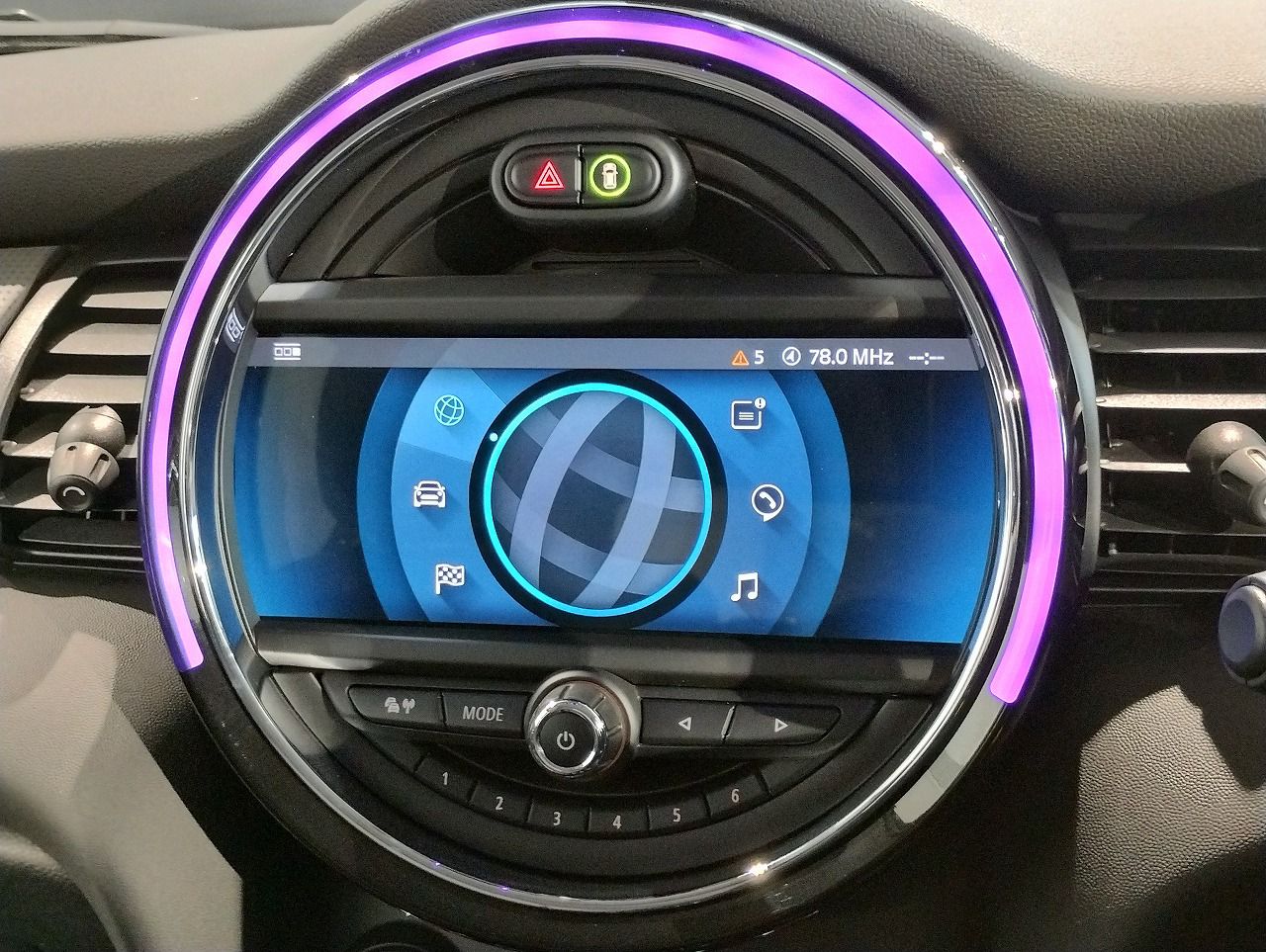 MINI F55 Cooper D 5dr Hatch LCI
