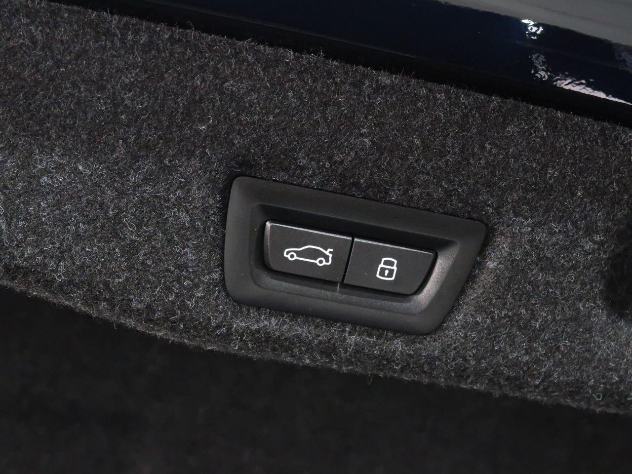 BMW i5 M60 xDrive Sedan RHD