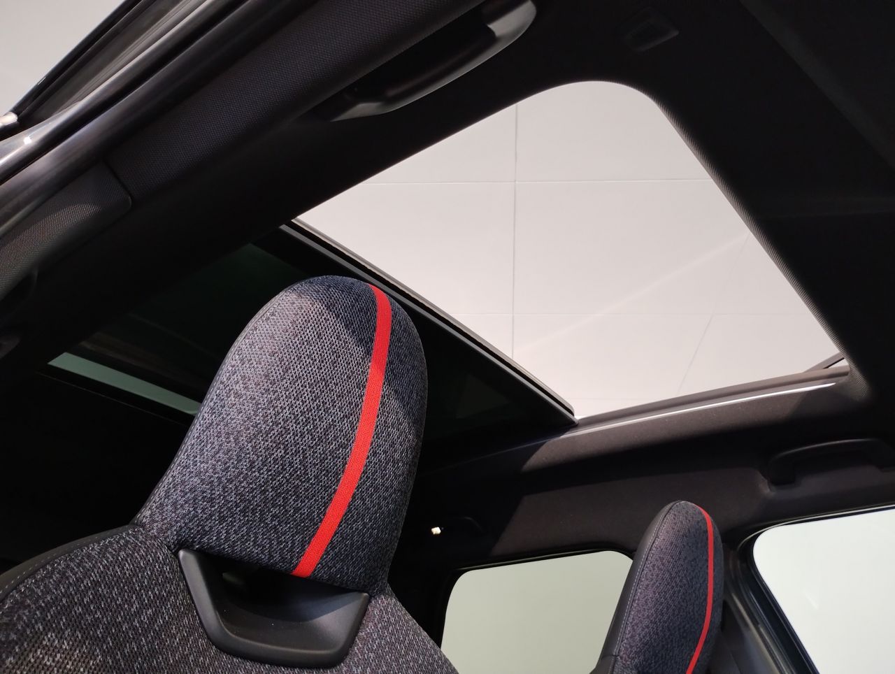 U25 MINI John Cooper Works Countryman ALL4