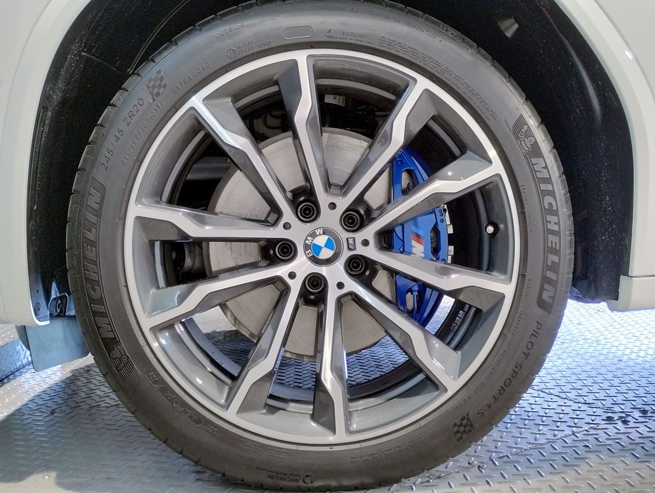 G01 X3 M40i RHD LCI ZA