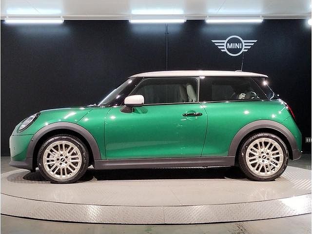 F66 MINI Cooper C 3Dr