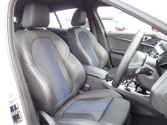 F40 118d Sports Hatch 5-door B47 2.0d