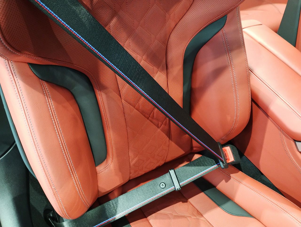 F91 M8 Competition Convertible S63 4.4i