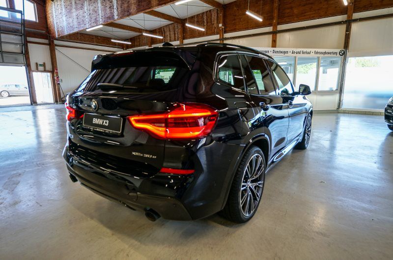 X3 xDrive30e