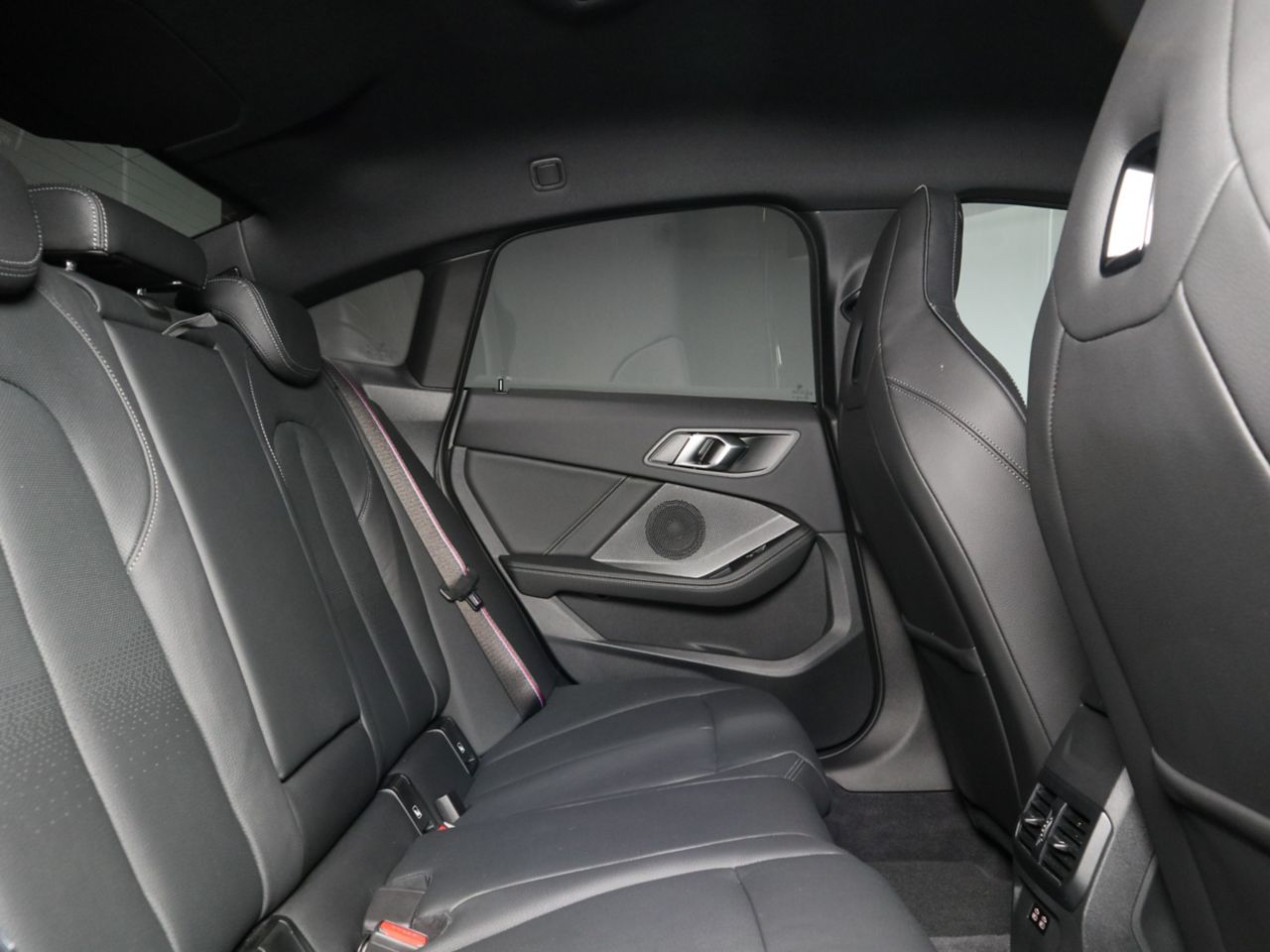 F4* **35i xDrive **** ***** B48 2.0i