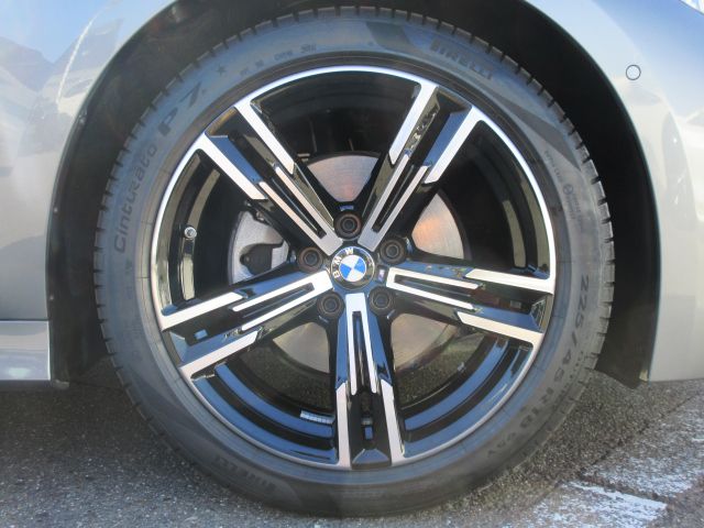 320d xDrive Berline RHD