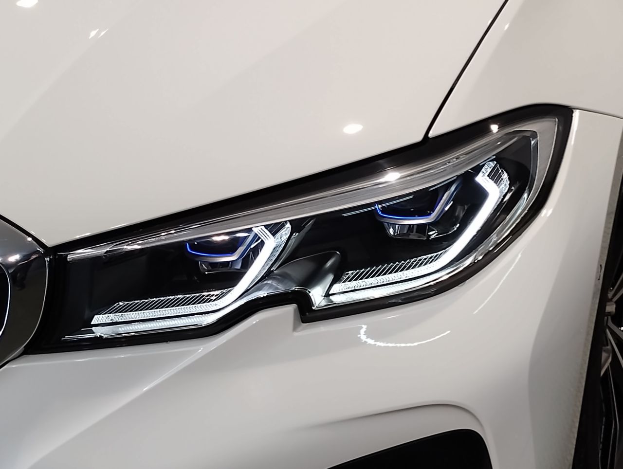 G20 330i Saloon RHD MX