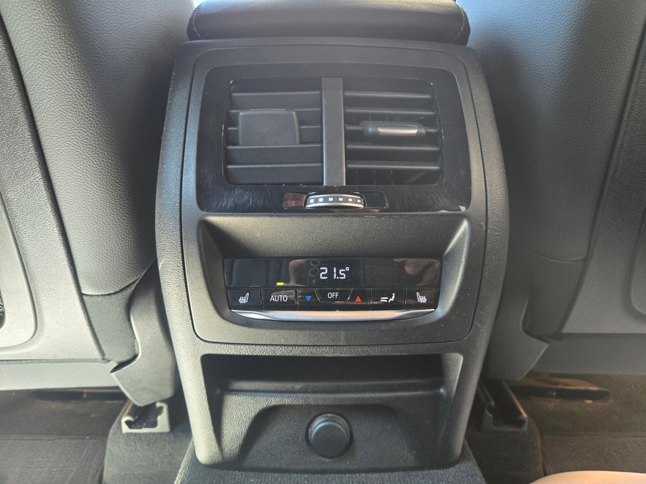 X3 20D