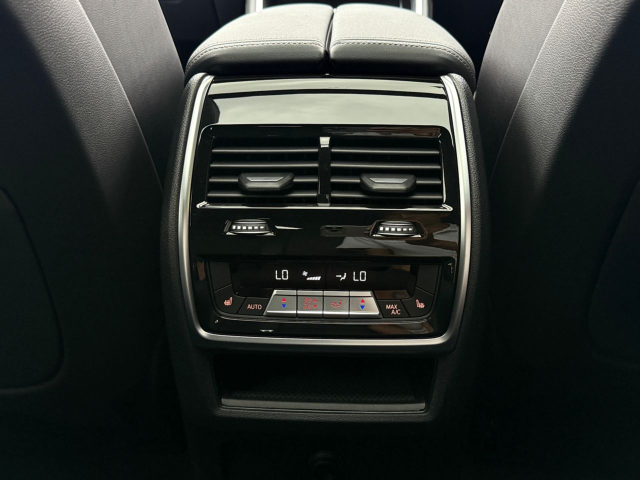 X6 xDrive30d M Sport RHD
