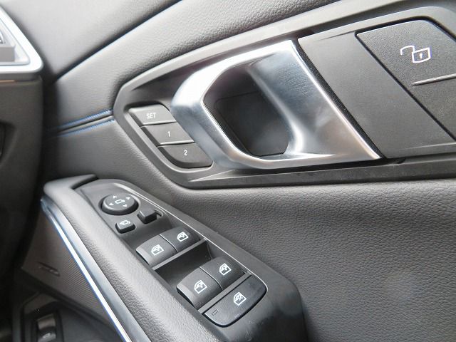 G21 M340i xDrive Touring LCI RHD