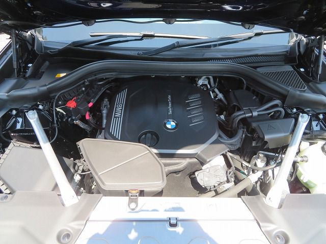 G01 X3 xDrive20d RHD US LCI