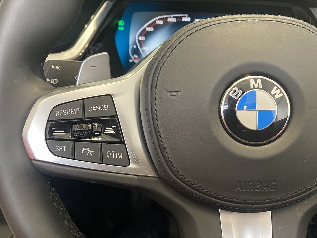 G29 Z4 M40i RHD