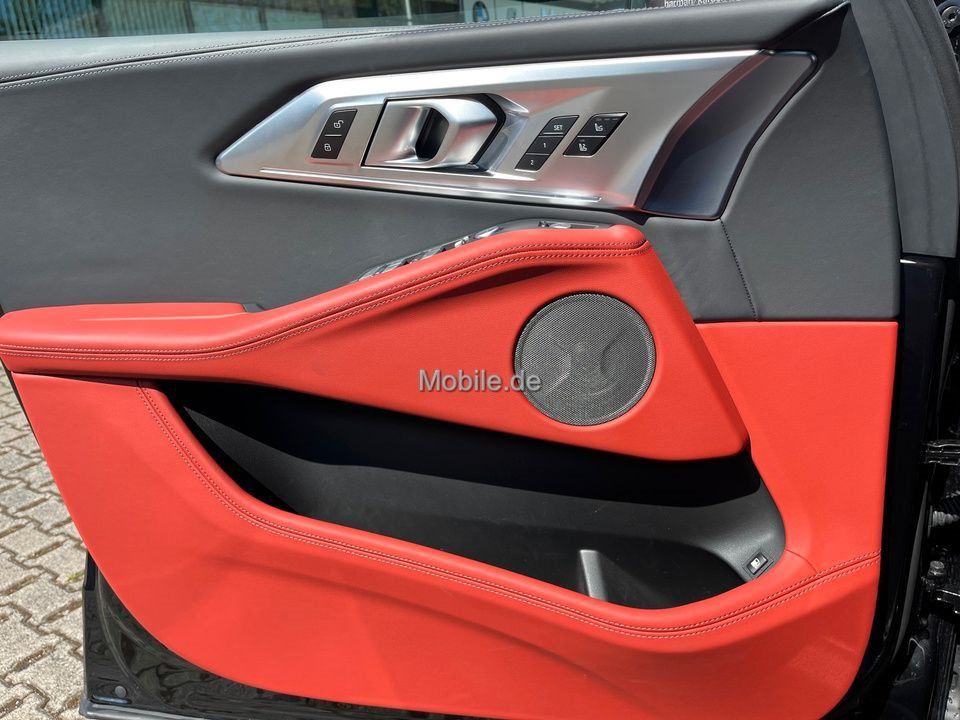 BMW XM