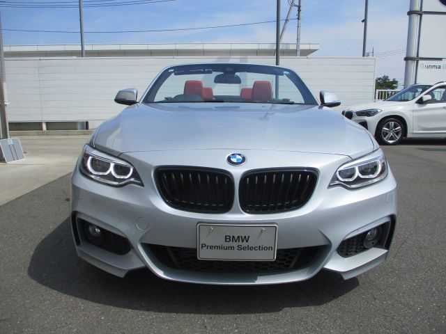 220I CABRIOLET RHD