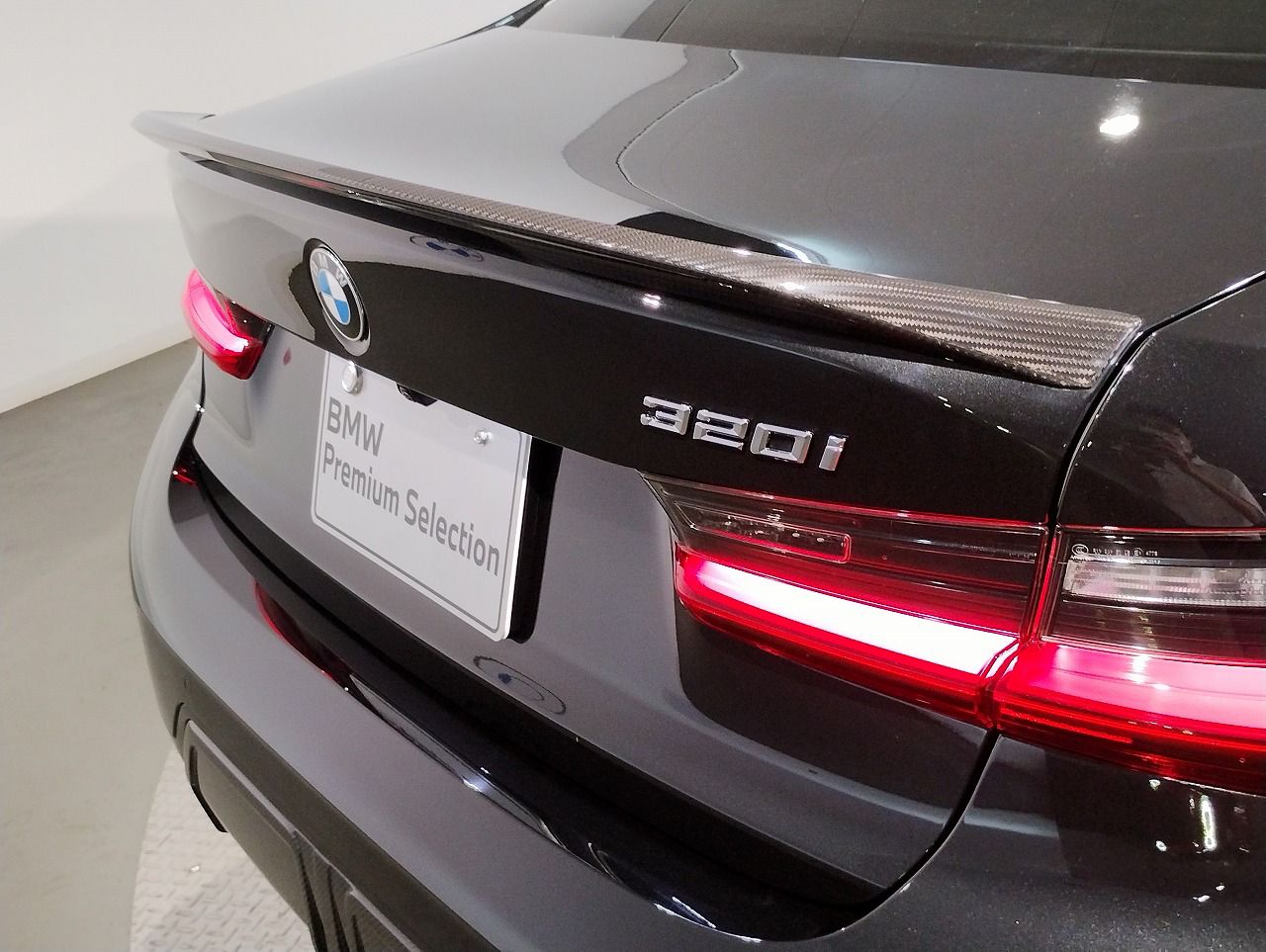 G20 320i Saloon LCI RHD MX