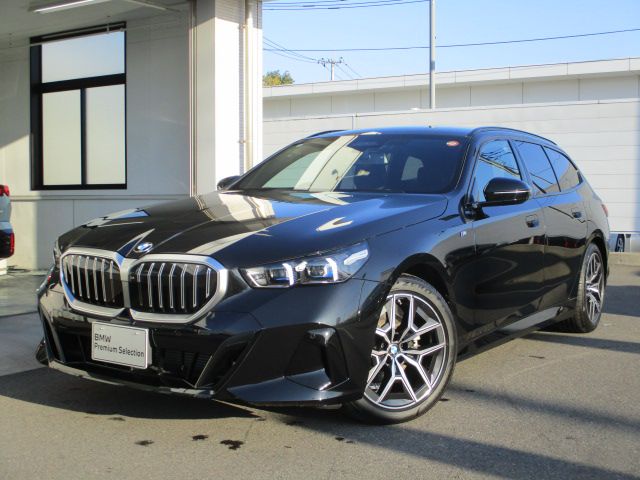 523d xDrive Touring M Sport