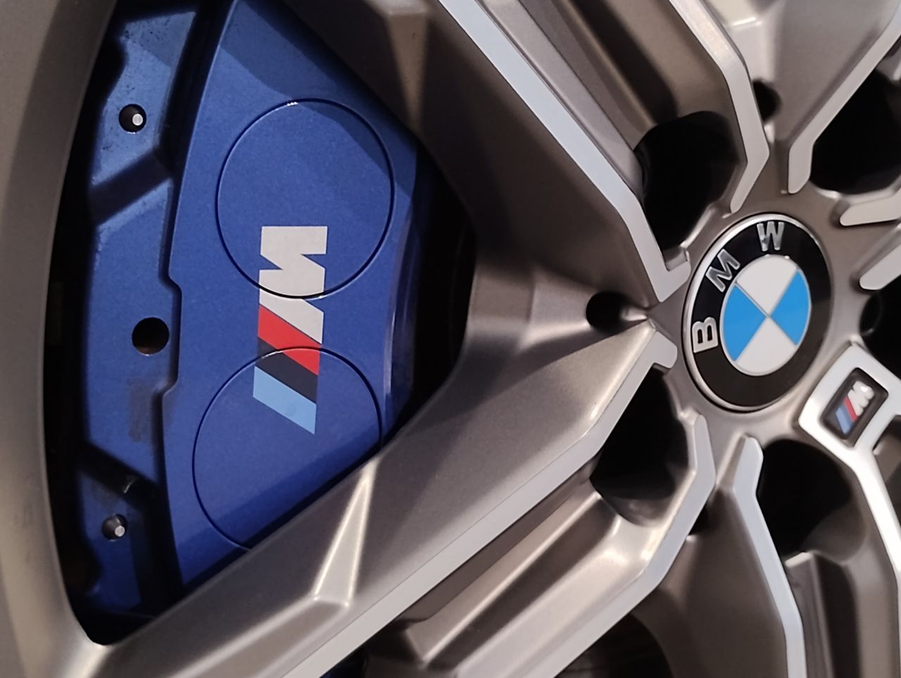 F4* **35i xDrive **** ***** B48 2.0i