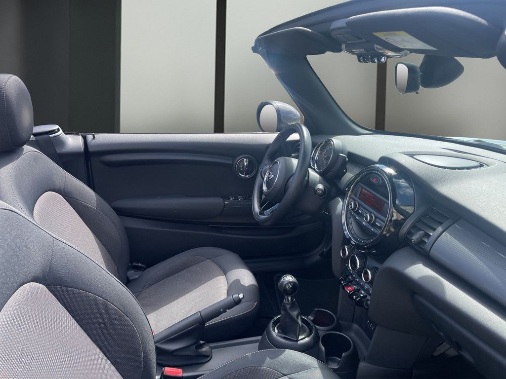 MINI Cooper Cabrio