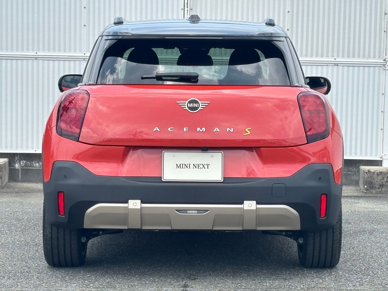J05 MINI Aceman SE