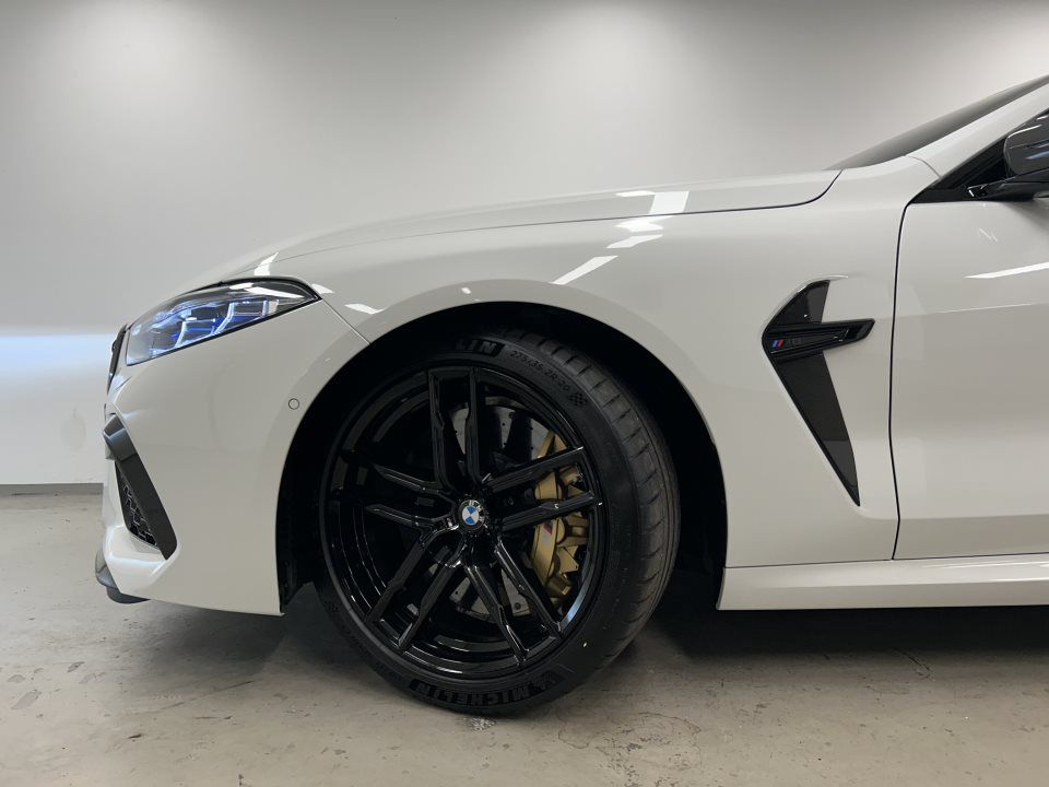 BMW M8