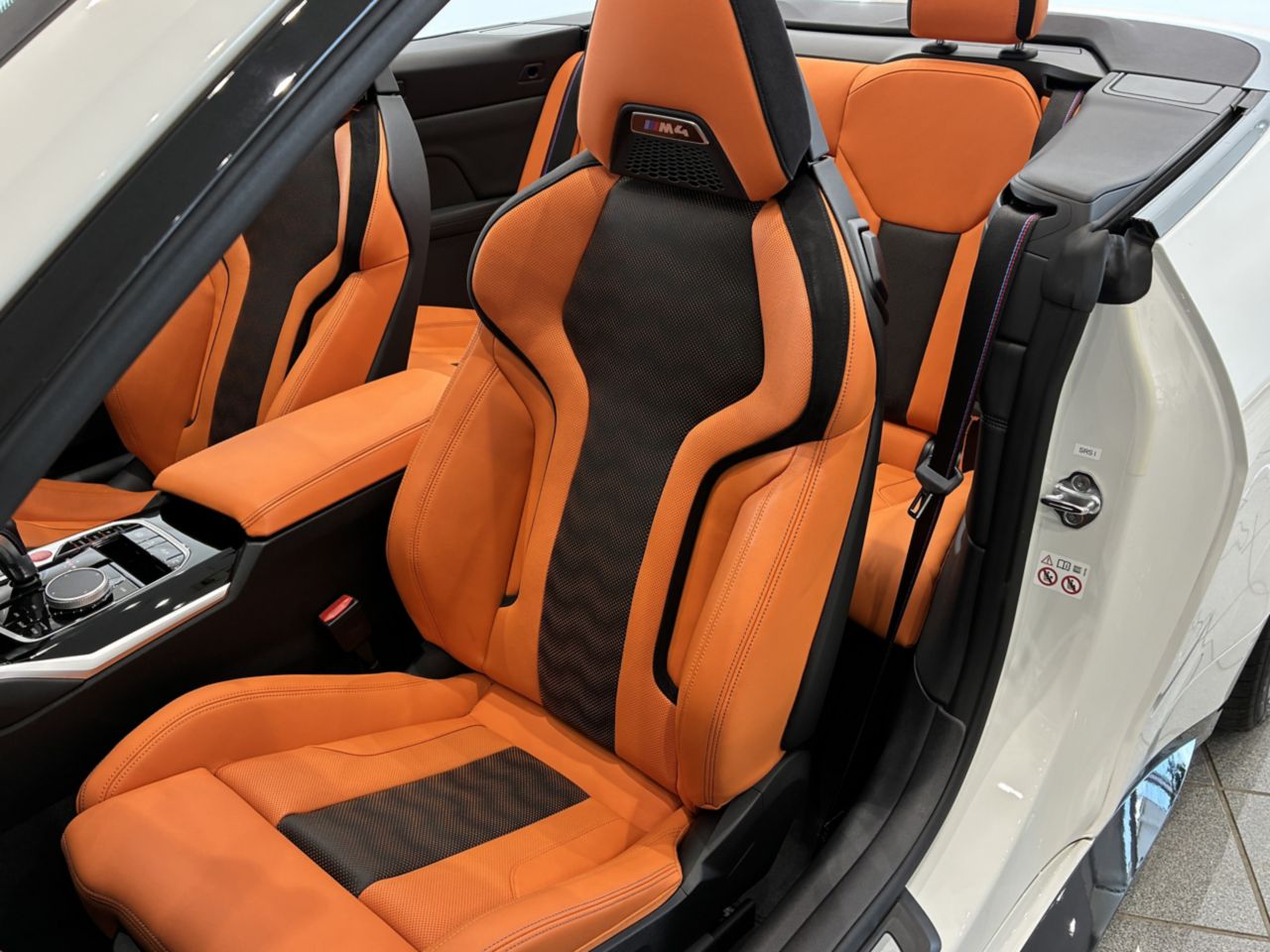 G83 M4 Competition M xDrive Competition RHD