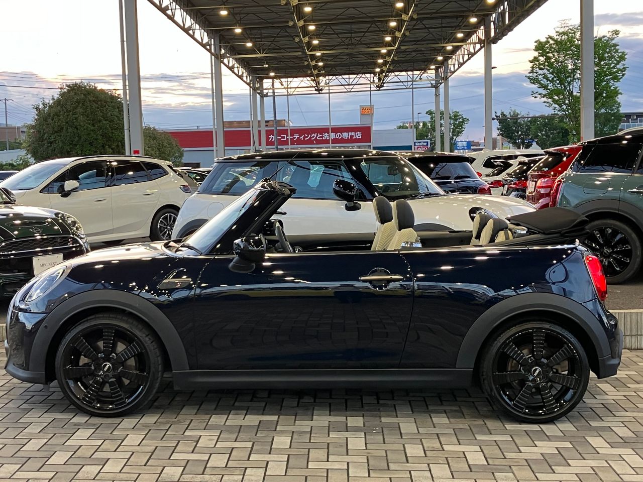 MINI Cooper S Convertible RHD