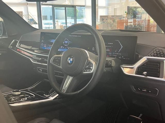 X7 xDrive40d RHD US