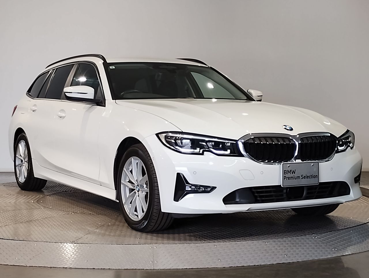 G21 318i Touring
