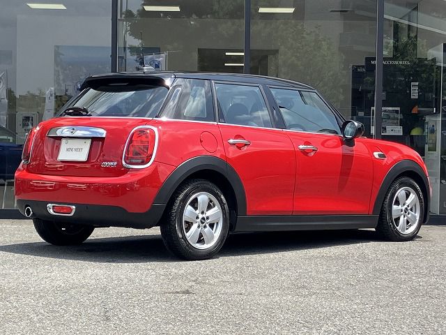 F55 MINI Cooper 5-Door Hatch LCI