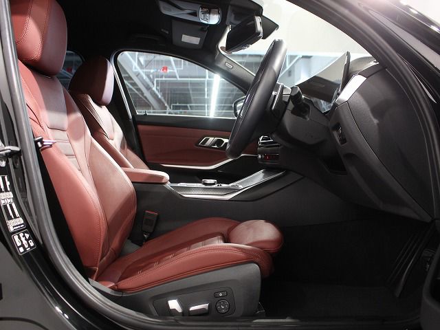 G21 M340i xDrive Touring LCI RHD