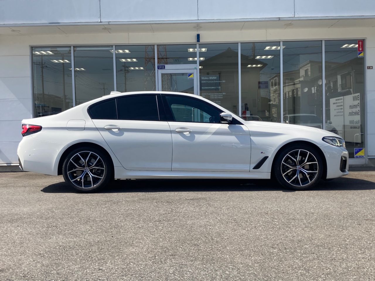 520i Sedan RHD