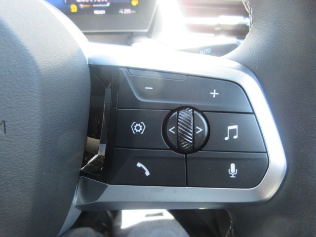 iX2 xDrive30 MSP