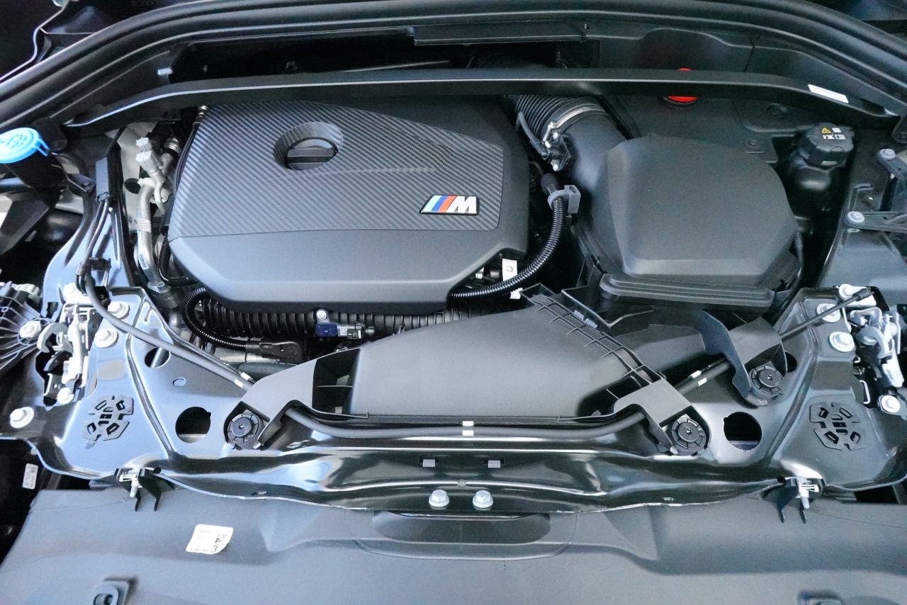 X2 M35i xDrive RHD