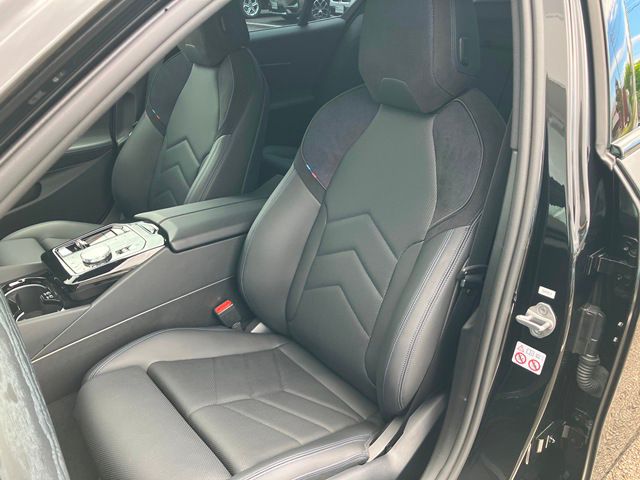 520i Sedan RHD