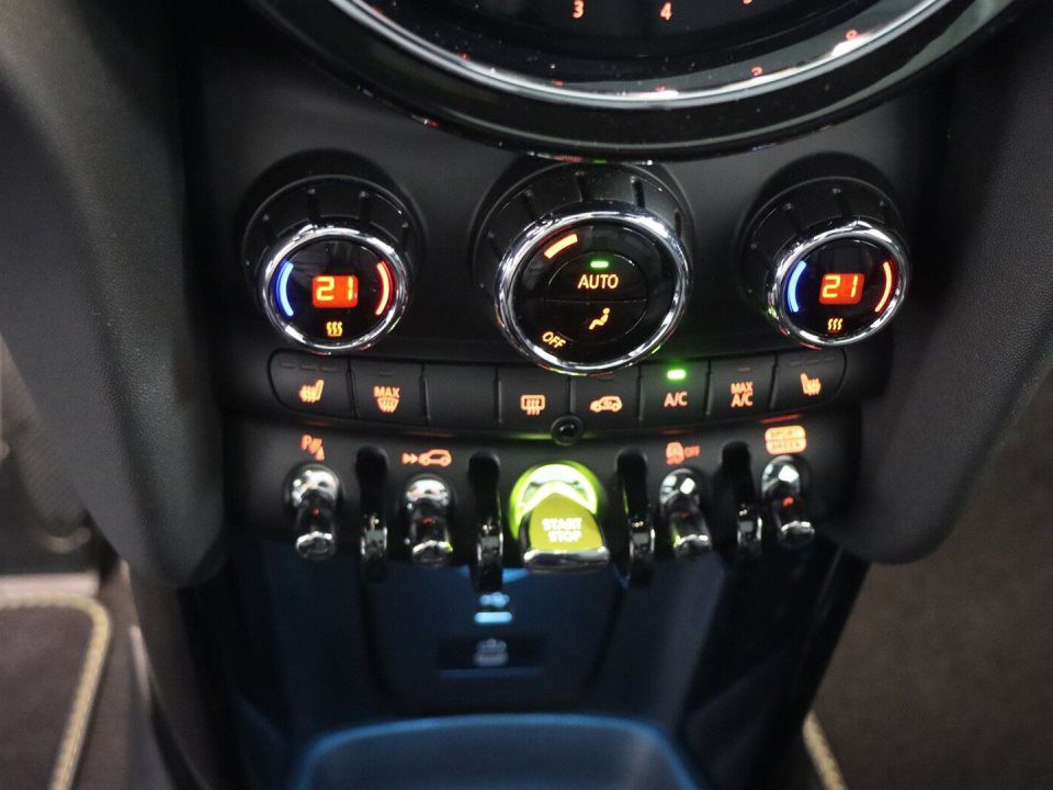 MINI Cooper SE