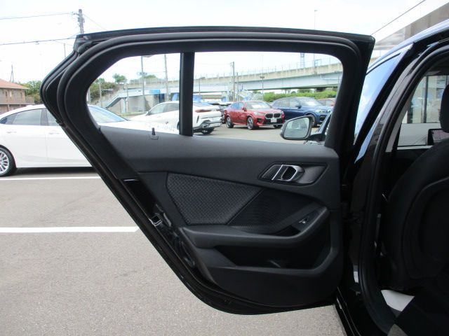 F40 118d Sports Hatch 5-door B47 2.0d