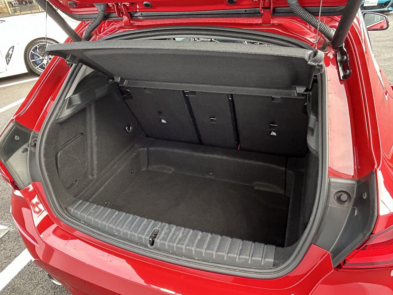 F40 118d Sports Hatch 5-door B47 2.0d