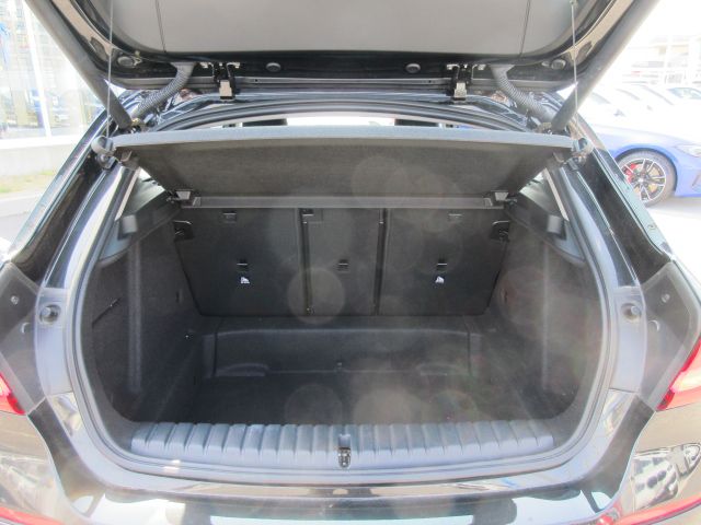 F40 118d Sports Hatch 5-door B47 2.0d