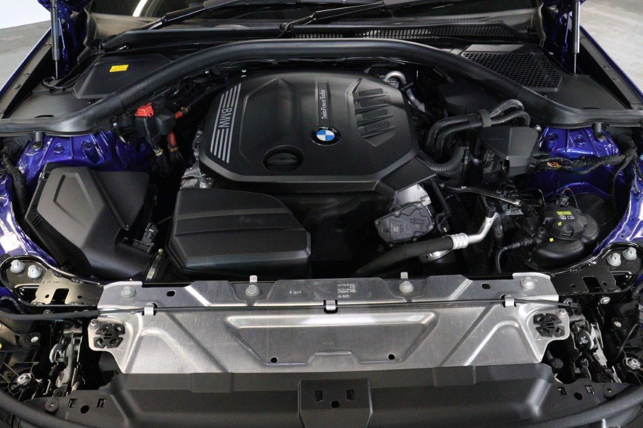 320d xDrive Berline RHD