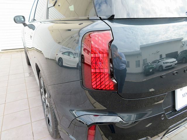 U25 MINI John Cooper Works Countryman ALL4