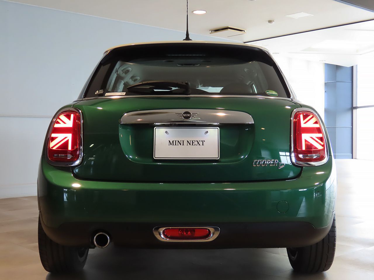 F55 COOPER D (AT)