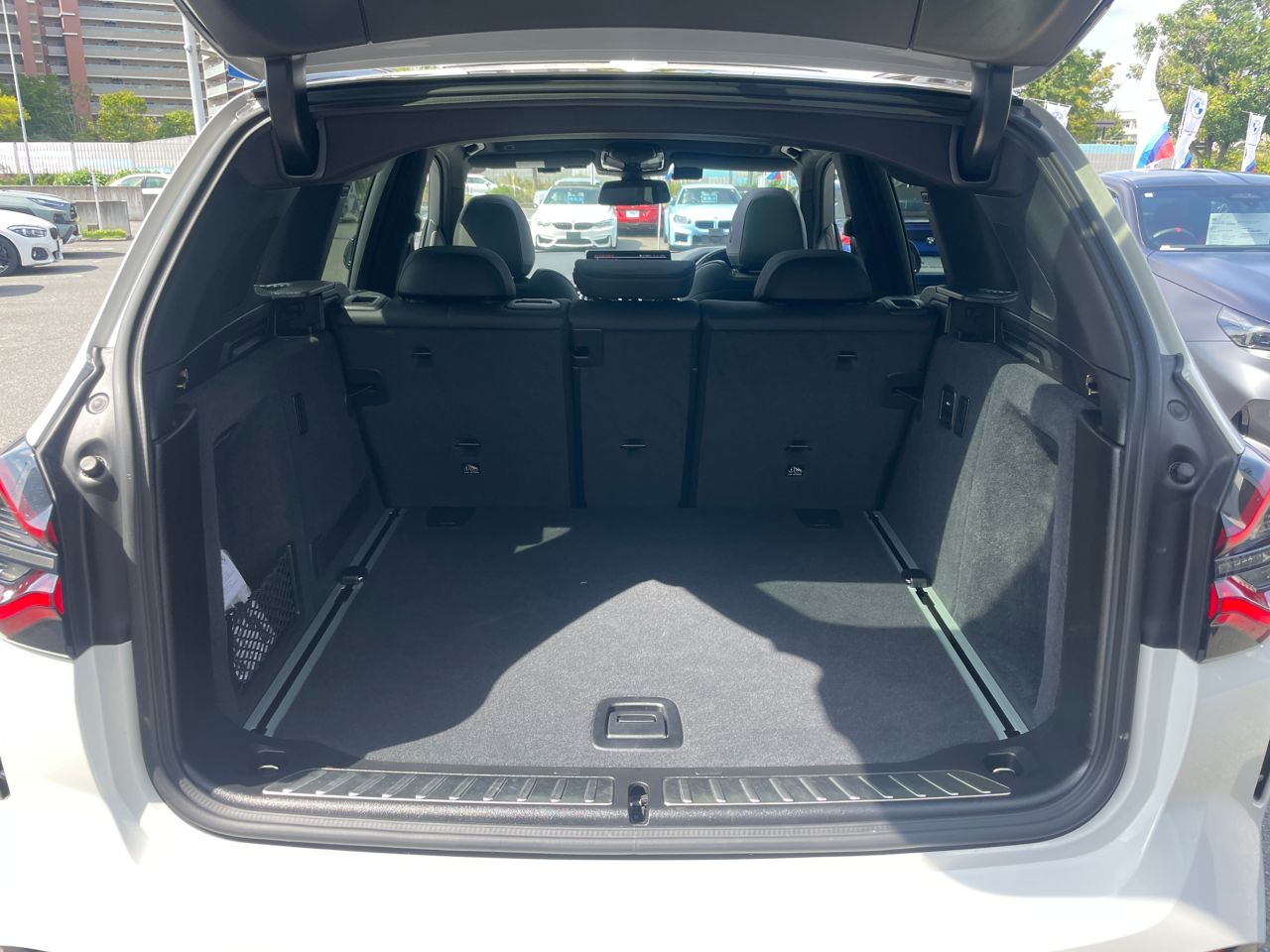 G01 X3 M40d RHD LCI ZA