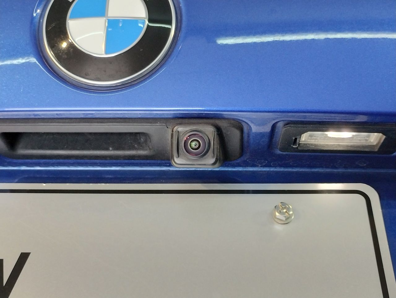 G21 320i RHD