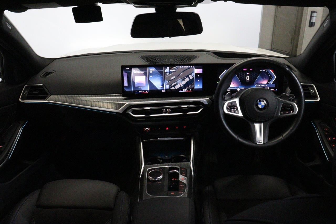 318i Touring RHD