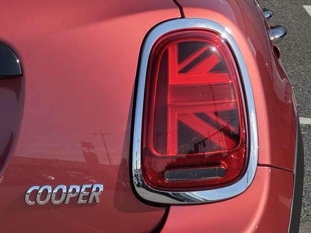 F55 MINI Cooper 5-Door Hatch LCI